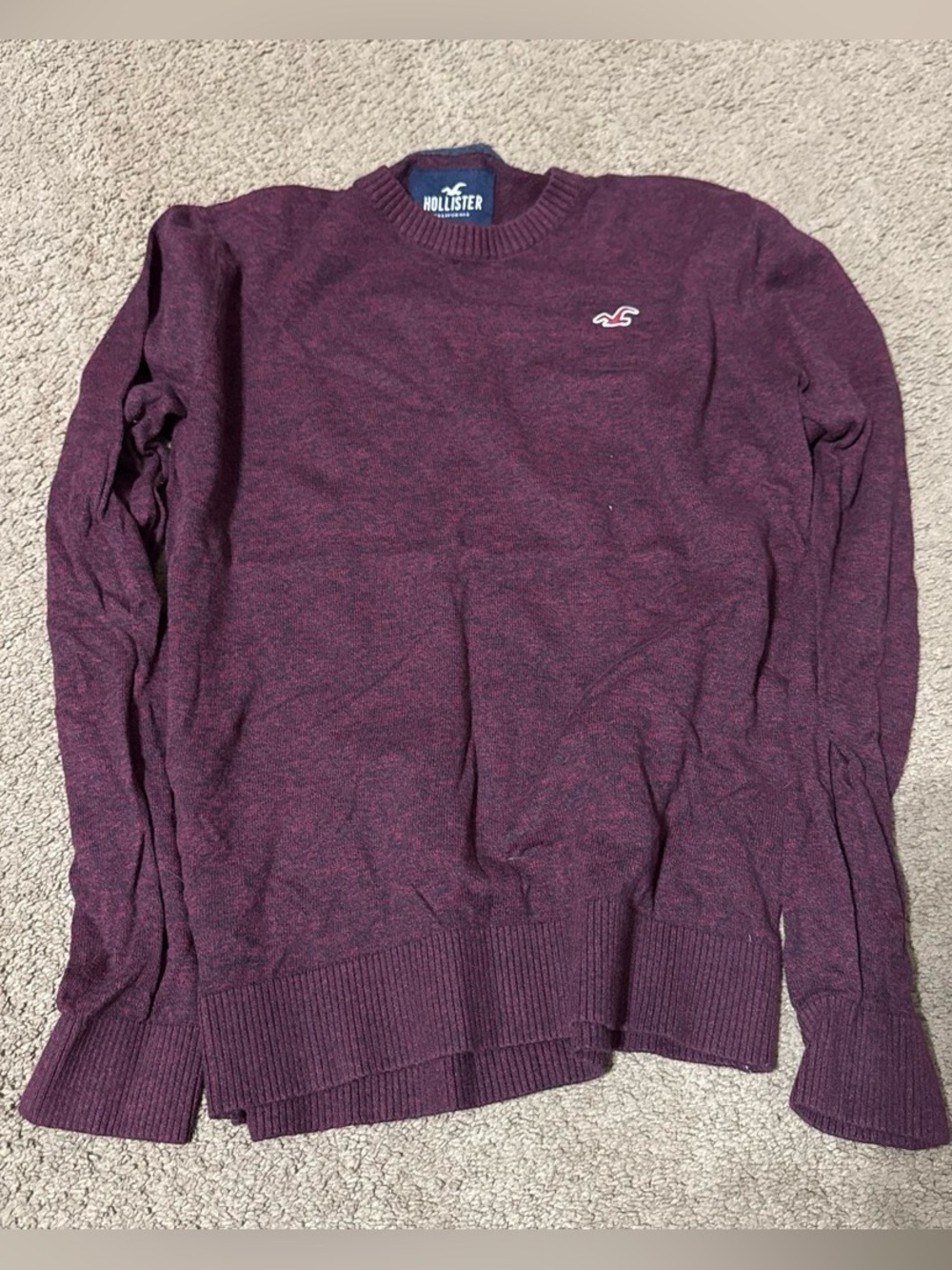 Hollister Men's Plum Crewneck Sweater